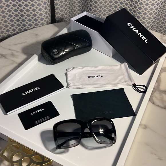 Chanel sunglasses 5157. - Picture 12 of 12